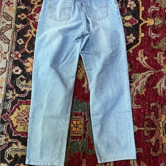 Vintage Levi’s 560 jeans. - Picture 6 of 13